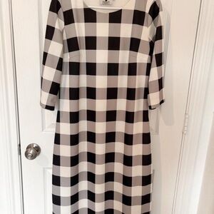 Dainty Jewells Black and White Plaid quarter length Sleeve Dress
